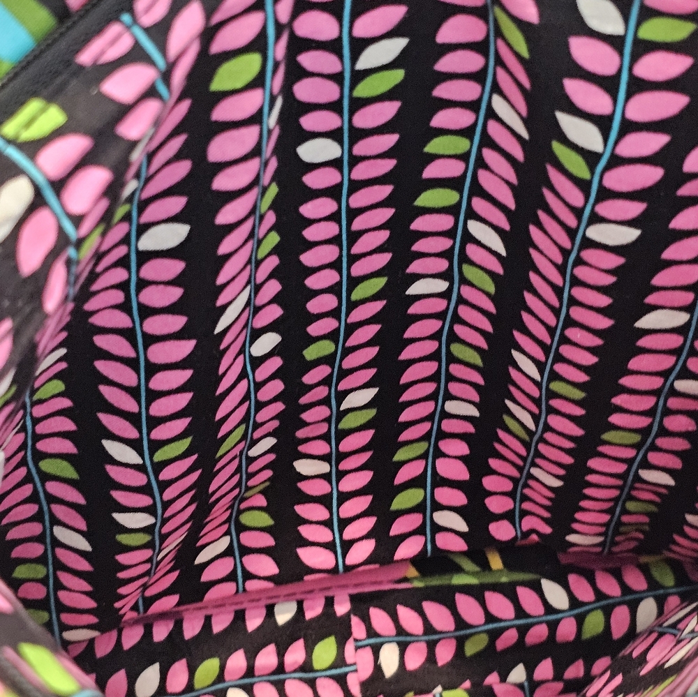 Vera Bradley Vibrant Floral Hipster/Crossbody Bag, GUC, Size Large - Picture 8 of 12